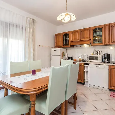 Apartment Stunning In With Wifi