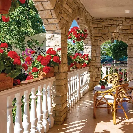 Apartment Stunning In With Wifi