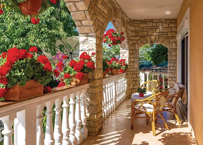 Apartamento 2 Bedroom Cozy In
